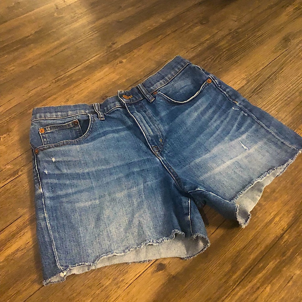 Madewell high rise denim cutoffs raw hem size 28